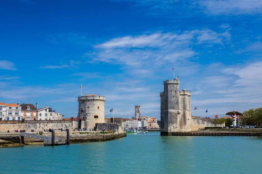 Plein Charme Aux Minimes Terrasse Calme + Parking Apartment La Rochelle  Exterior photo